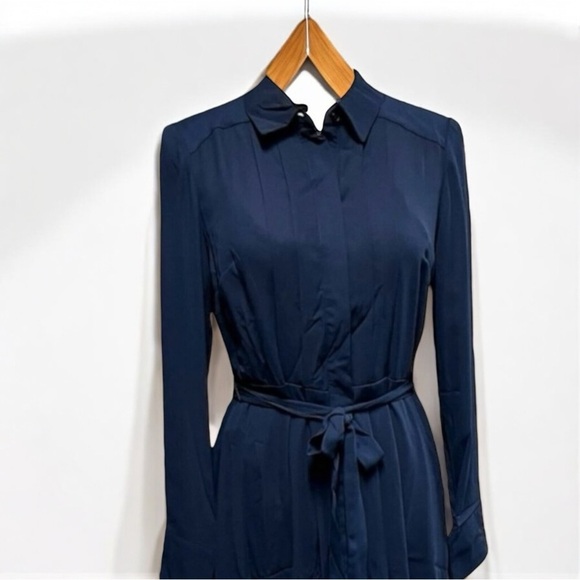 🌻NEW w/tag Nanette Lepore Navy Blue Pleated Waist Tie Shirt Dress Size 4. - Picture 3 of 11